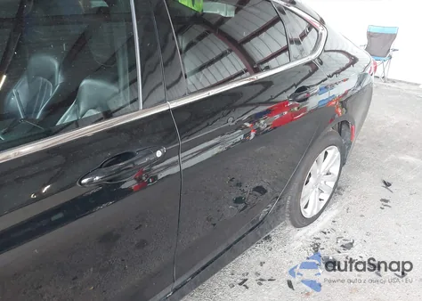 2017 Chrysler 200 Limited Platinum из США, поврежденный, VIN 1C3CCCAB6HN505033